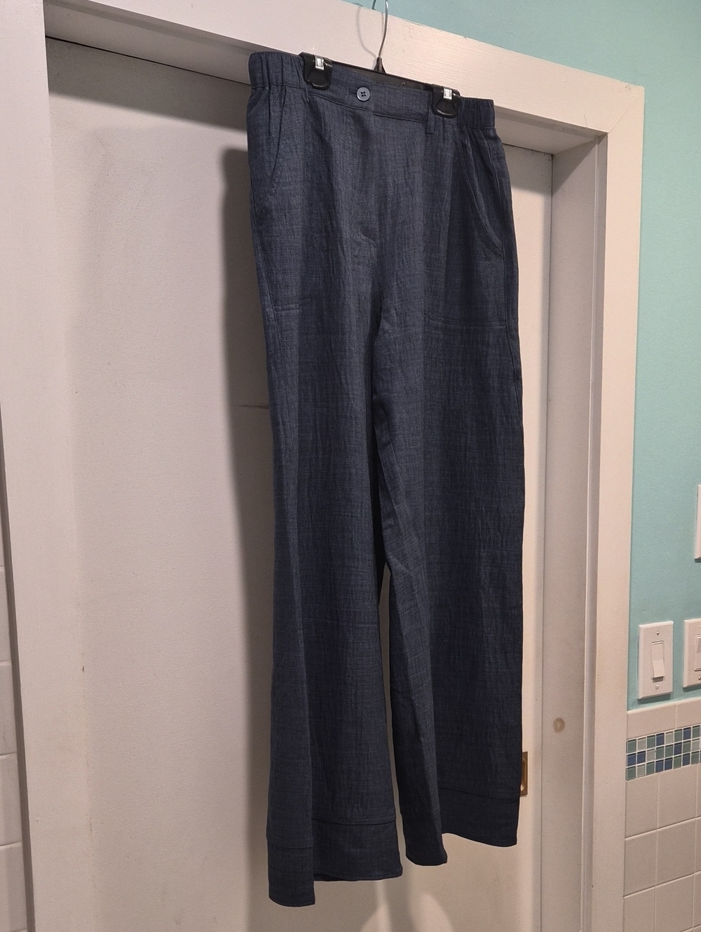 NWOT- MAX STUDIO London Wide Leg Pants- MEDIUM